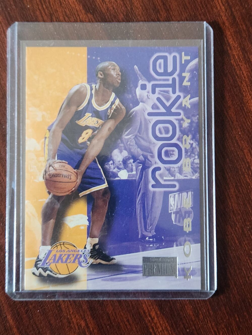 Kobe Bryant 1996-97 SkyBox Premium Rookie Card #205 Lakers RC